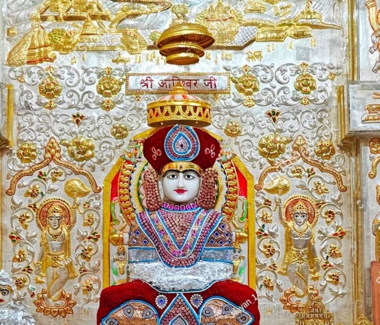 color of tirthankars Jainism